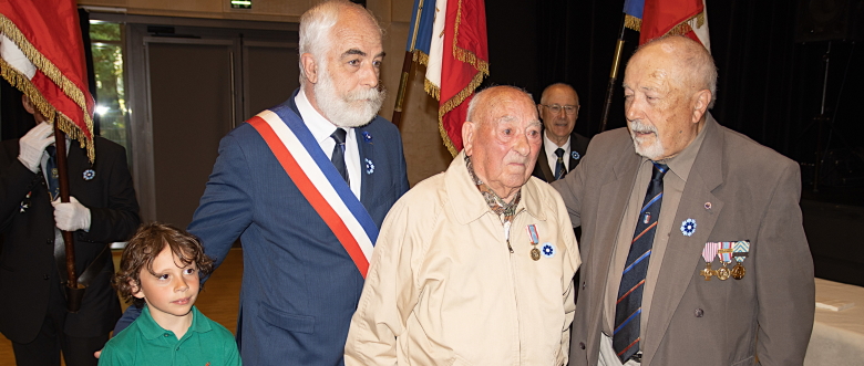 Remise de médaille à Monsieur BLIN